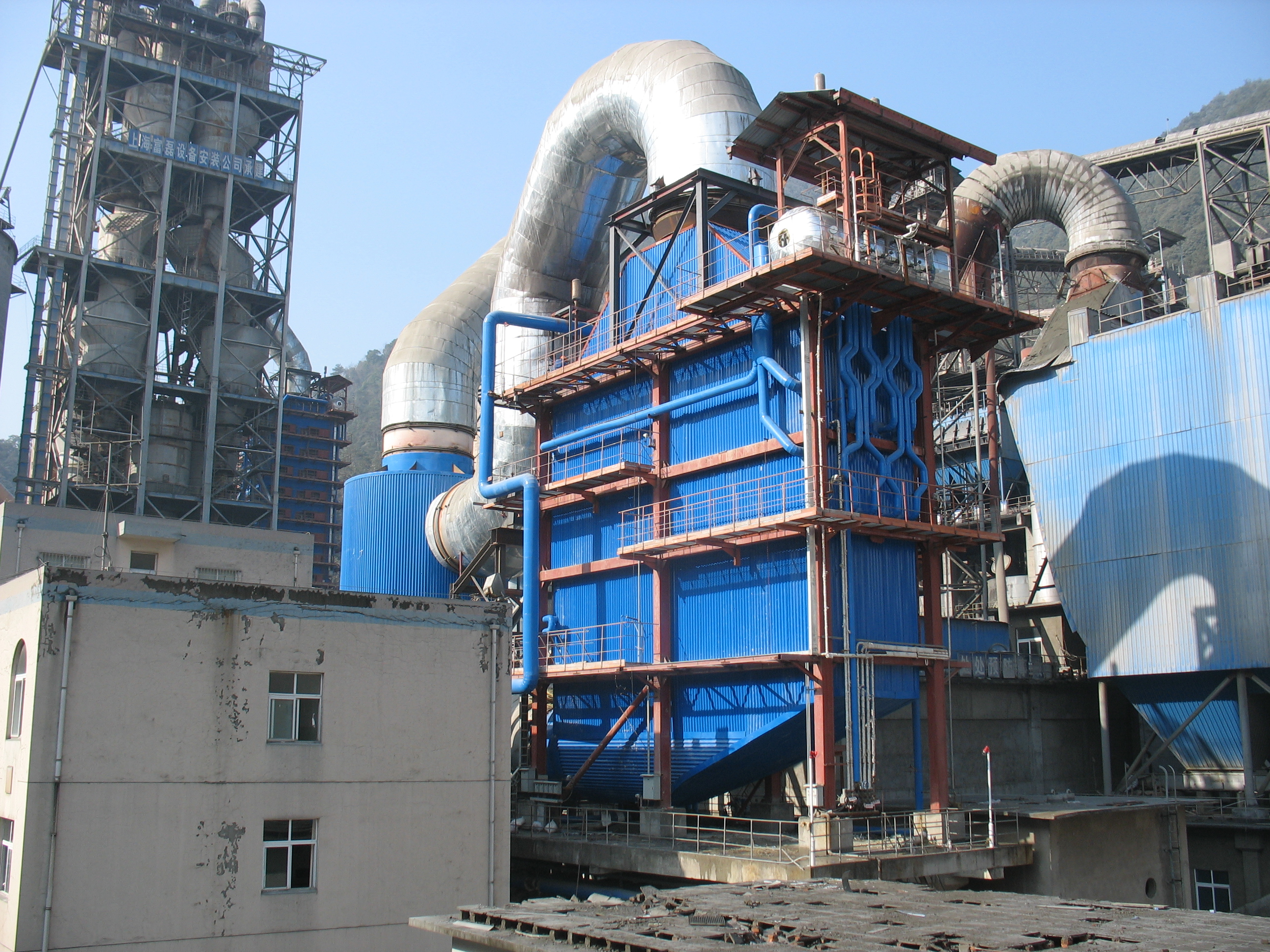 富陽三獅水泥9MW純低溫余熱發電工程